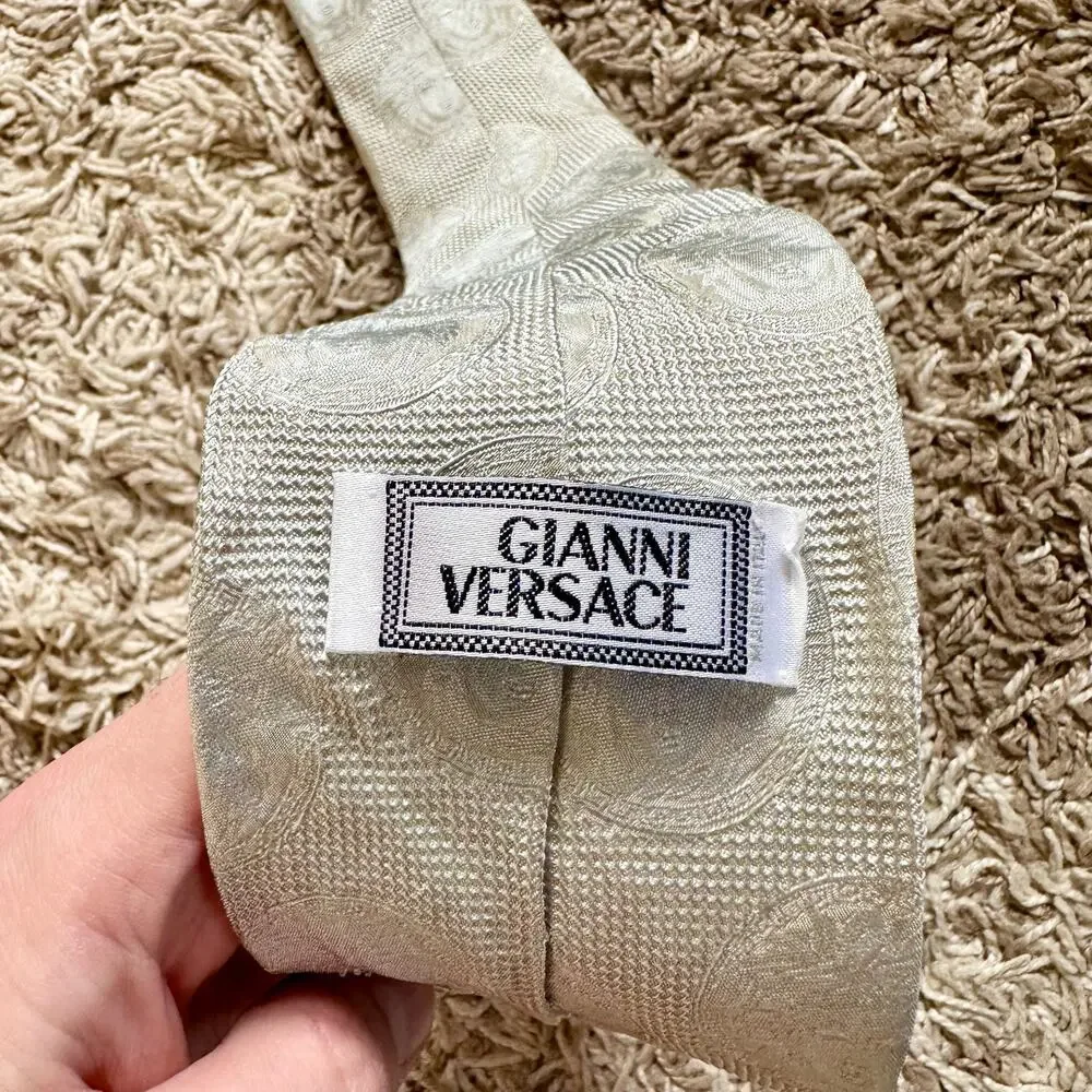 Vintage Gianni Versace Gray Monogrammed Medusa Silk Tie Monogram Made in Italy
